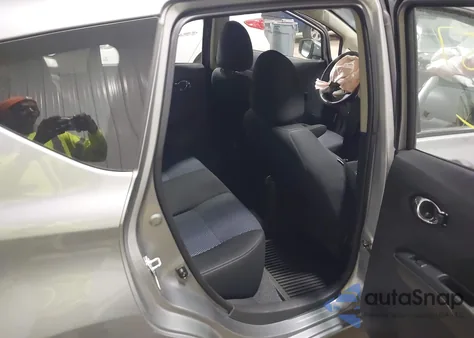 2015 Nissan Versa Note Sl z USA, uszkodzony, nr VIN 3N1CE2CP3FL424970